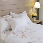 Hotel Mena Plaza 3*