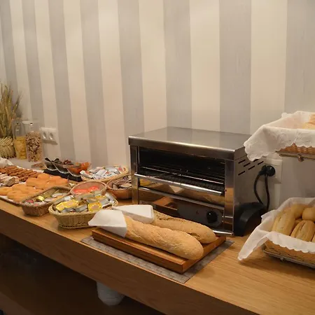 Otel Mena Plaza 3*