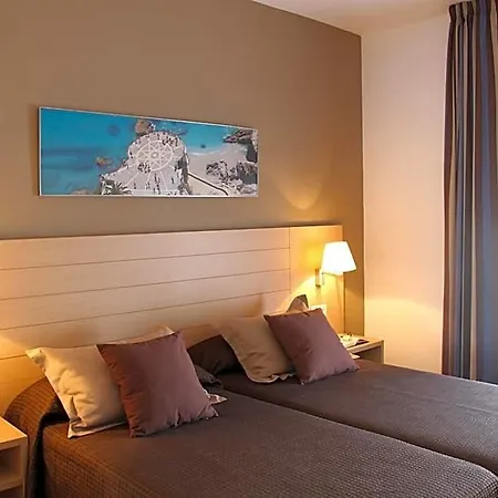Otel Mena Plaza 3*