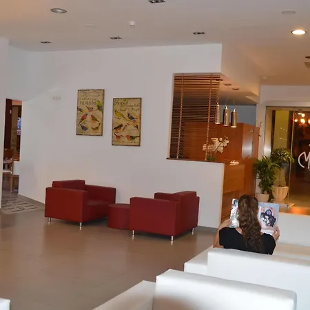 Mena Plaza Hotel