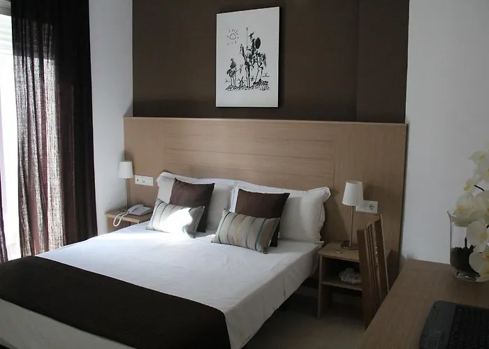 Hotel Mena Plaza Nerja